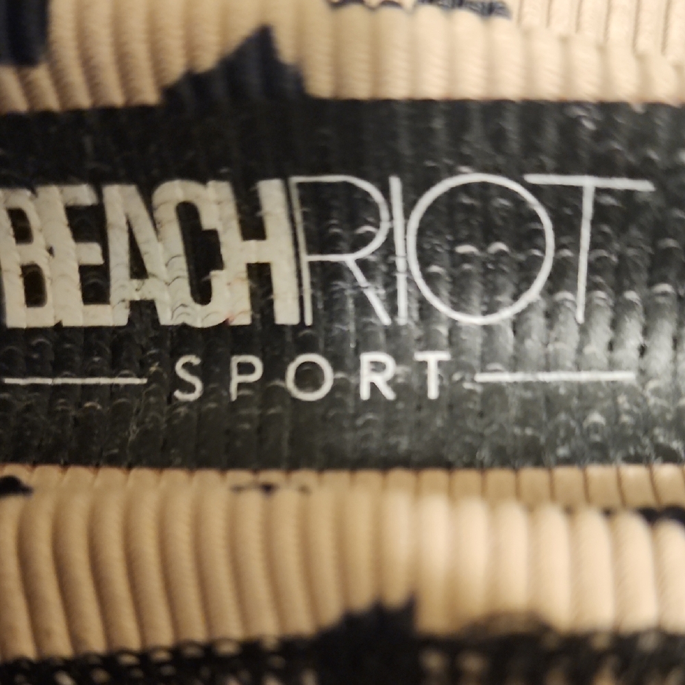 Beach Riot Ayla Legging In Taupe and Black Leopard Print Leggings - Picture 4 of 5